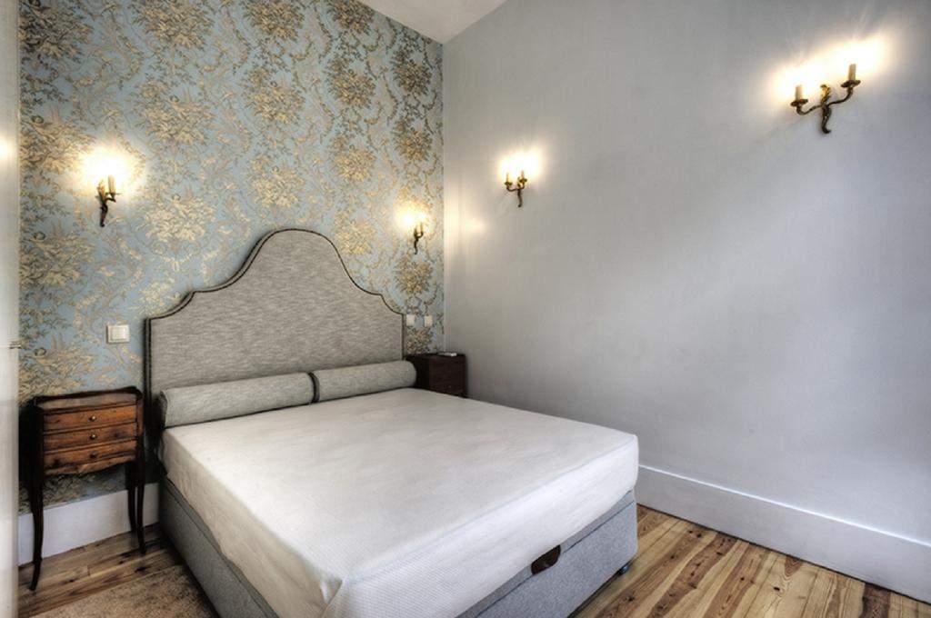 Arsenal Apartment